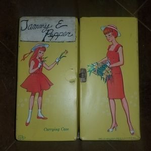 Vintage Barbie case with tammy&pepper sticker